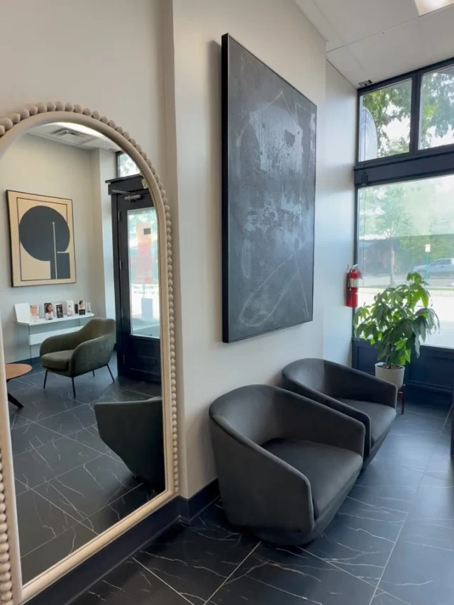 Come check out our beautiful space and get 20% OFF on aesthetic treatments! #newandimprovedspace #oakparkmoms #chicago #chicagomedspa #downtownoakpark